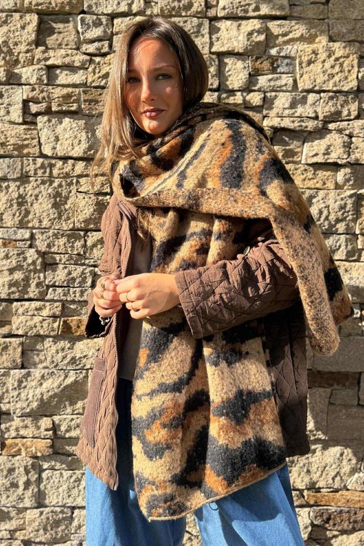 Hackney Zebra Scarf Camel /20=